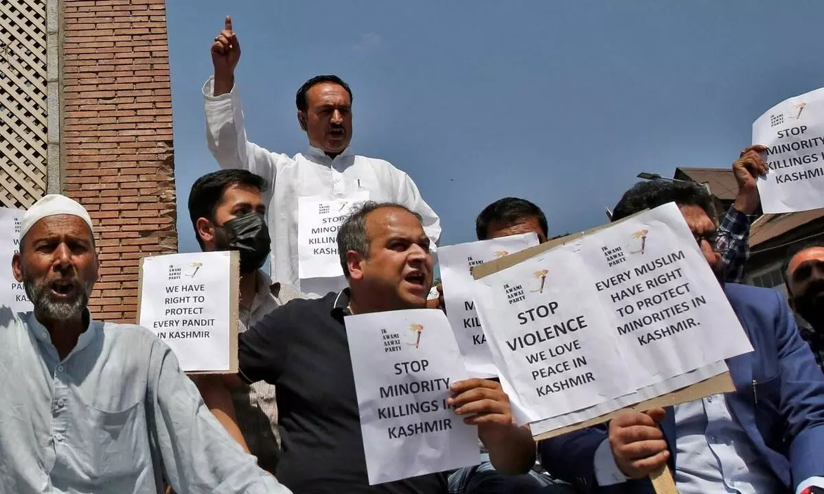 Muslims join Hindus in anti-Pakistan protest against targeted killing in Kashmir