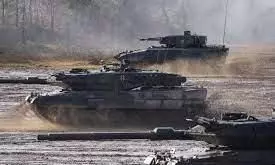 leopard tanks