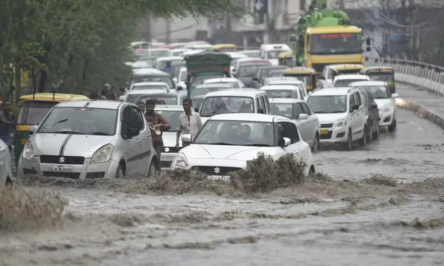 Complaint calls flood PWD control room amid heavy rain and waterlogging in Delhi