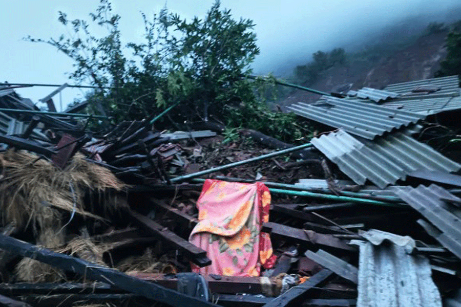 Let them rest wherever they are, says man who lost five family members in Maha landslide