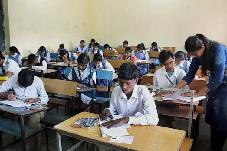 K’taka govt announces three board exams for Class 10, 12