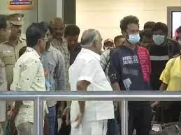 19 Tamil youths held captive by travel agency in Kuwait reach Chennai
