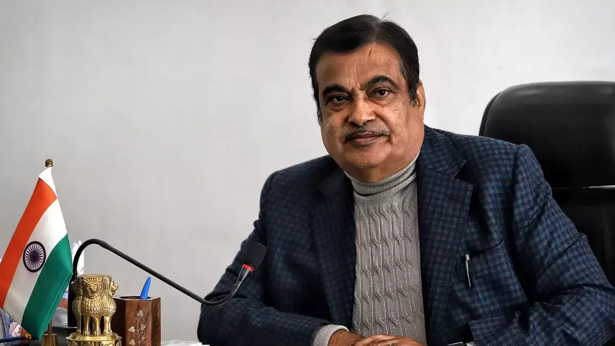 Nitin Gadkari asks carmakers to say bye to diesel, otherwise..