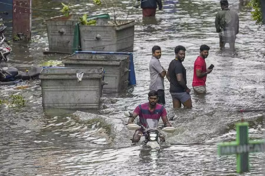 Death toll in rain-hit Chennai rises to 12; Boats, tractors used for rescue