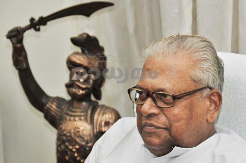 Achuthanandan happy to welcome Gowriyamma into LDF
