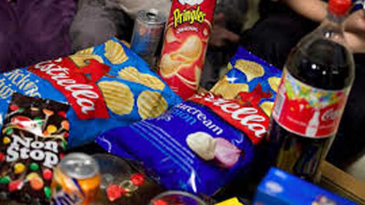 No junk food sale in Maharashtra school canteens