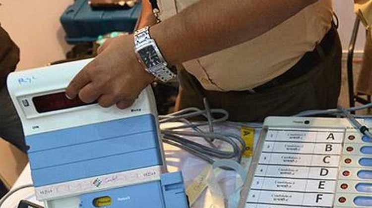 Voting underway in Karnataka parliamentary bypolls